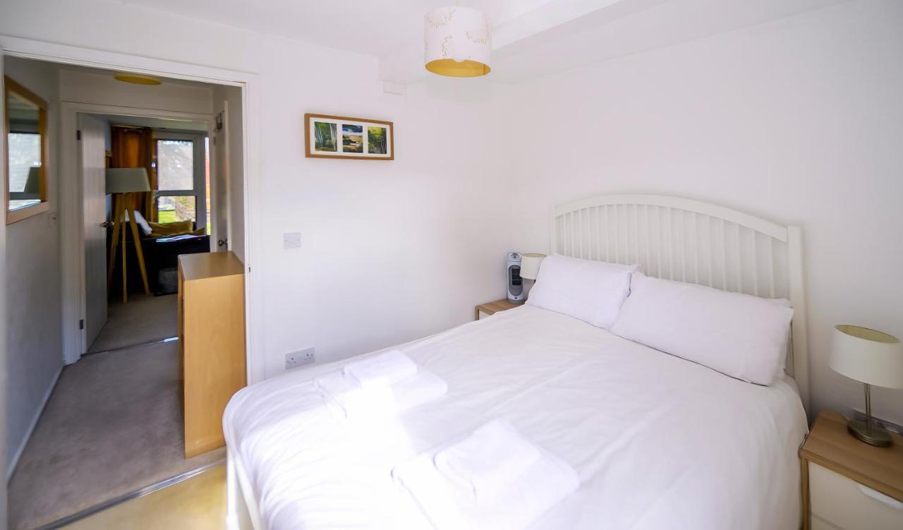 Escape To A Clifftop Chalet With Pool And Tennis Onsite - 1A Kingsdown Holiday Park Zewnętrze zdjęcie