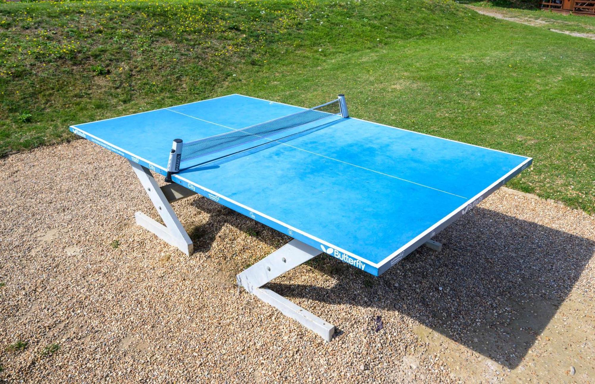 Escape To A Clifftop Chalet With Pool And Tennis Onsite - 1A Kingsdown Holiday Park Zewnętrze zdjęcie
